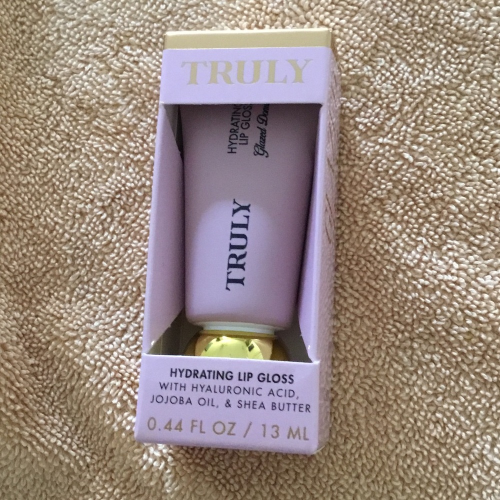 TRULY Hydrating Lip Gloss in Pale Lavender Pink Tube